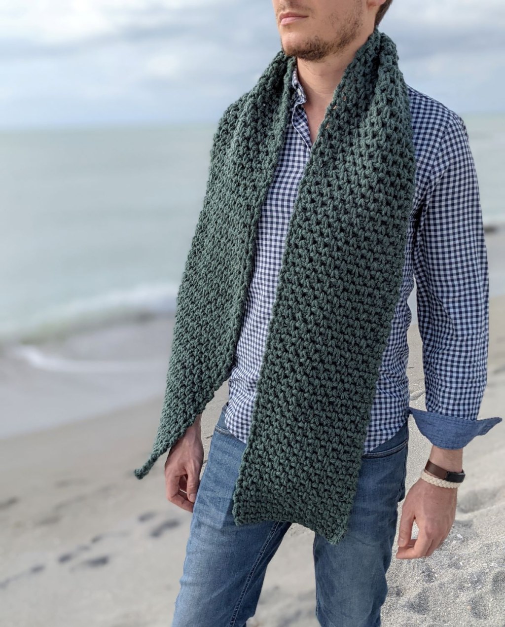Picture of: Classic Men’s Crochet Scarf Pattern  Jewels and Jones
