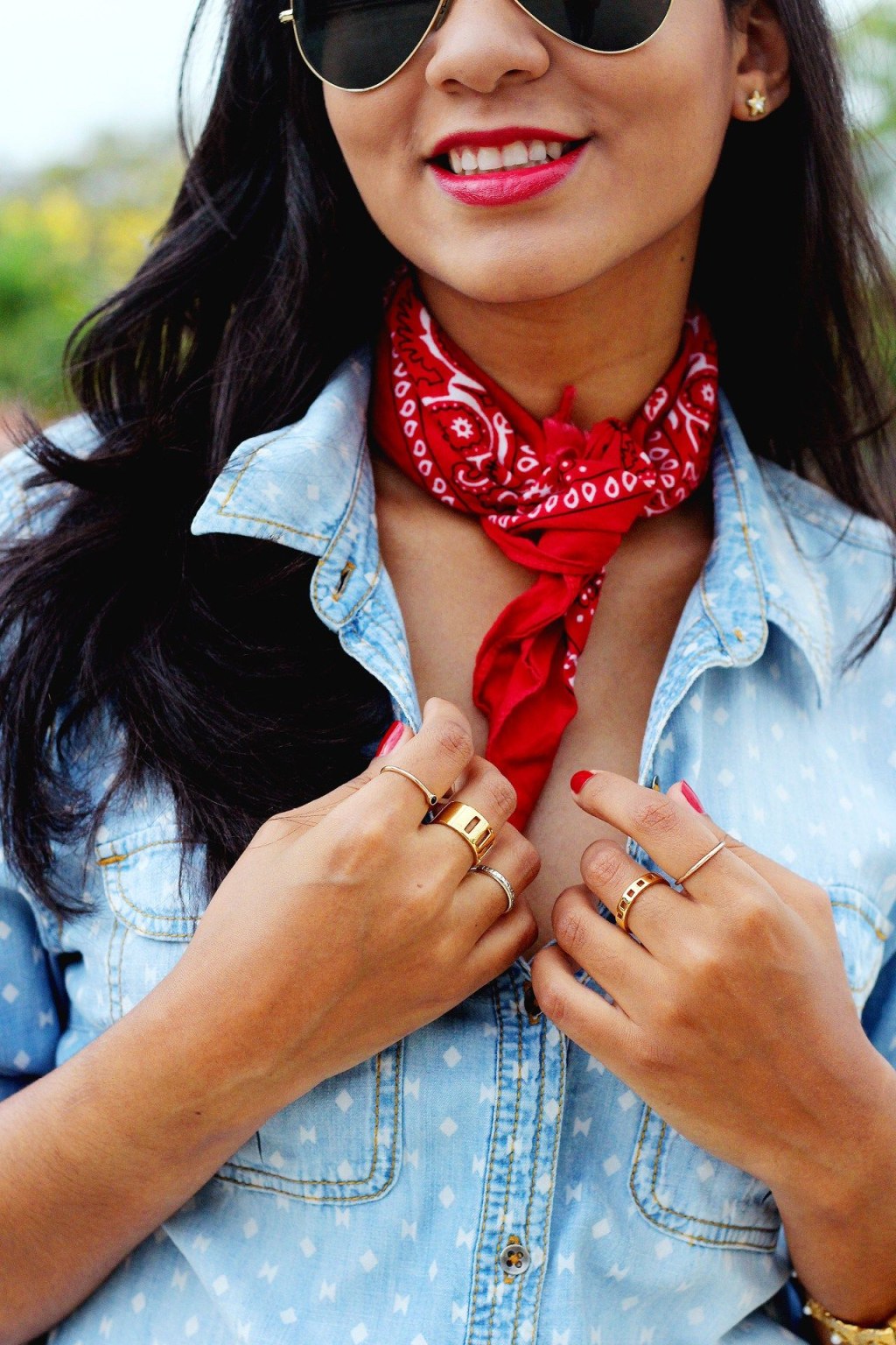 Picture of: Cowgirl ideas  cowgirl, cowgirl style, bandana neck scarf