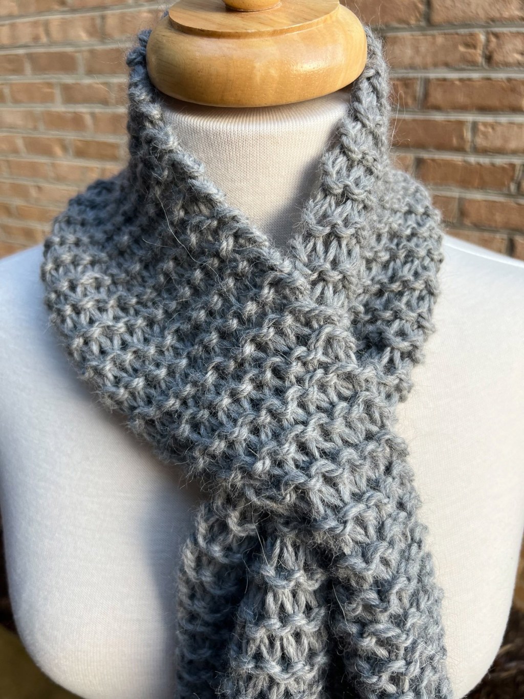 Picture of: Free Knitting Pattern: Jiffy Keyhole Scarf – Edie Eckman