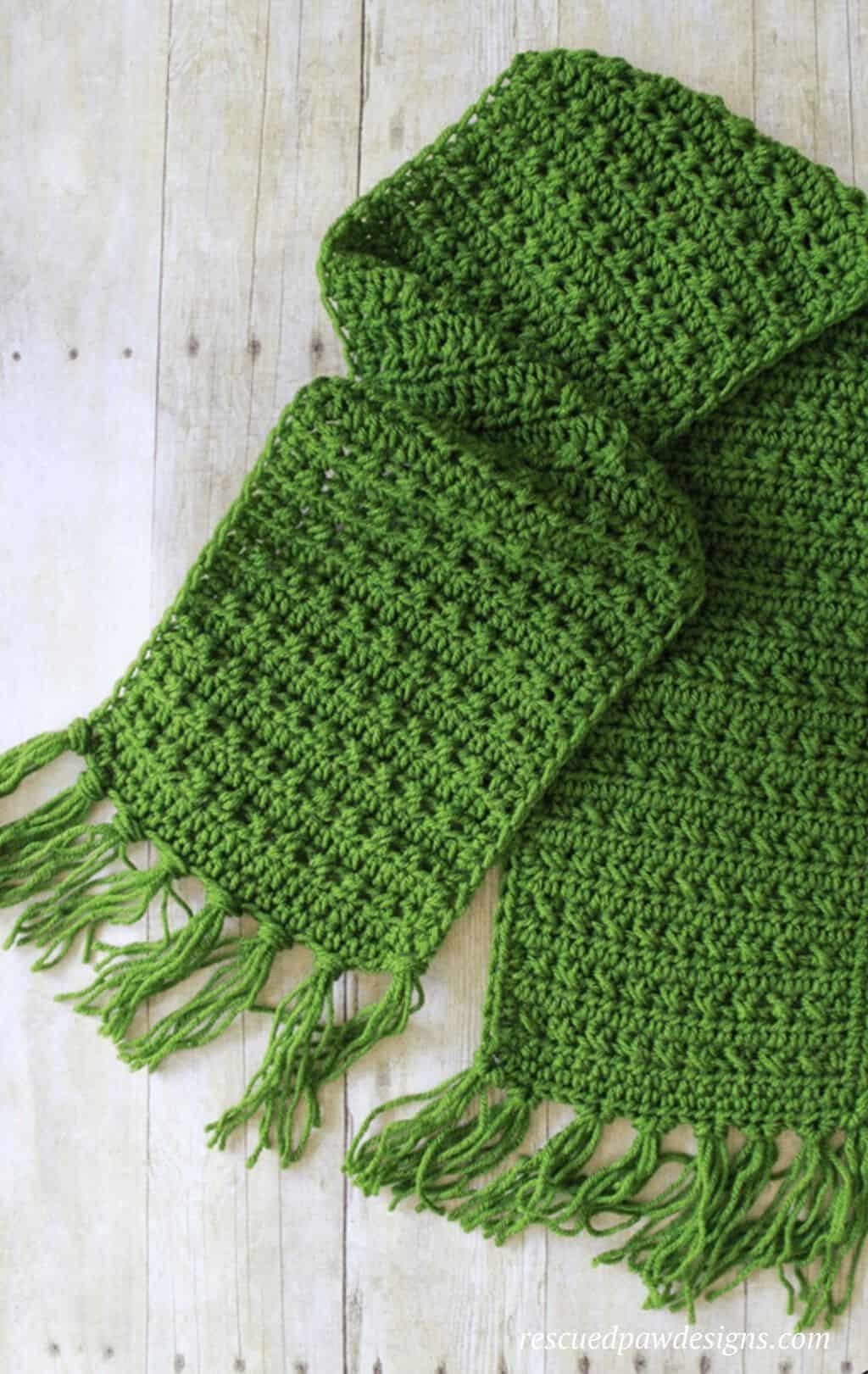Picture of: Fringe Scarf Crochet Pattern for Fall – Easy Crochet Patterns