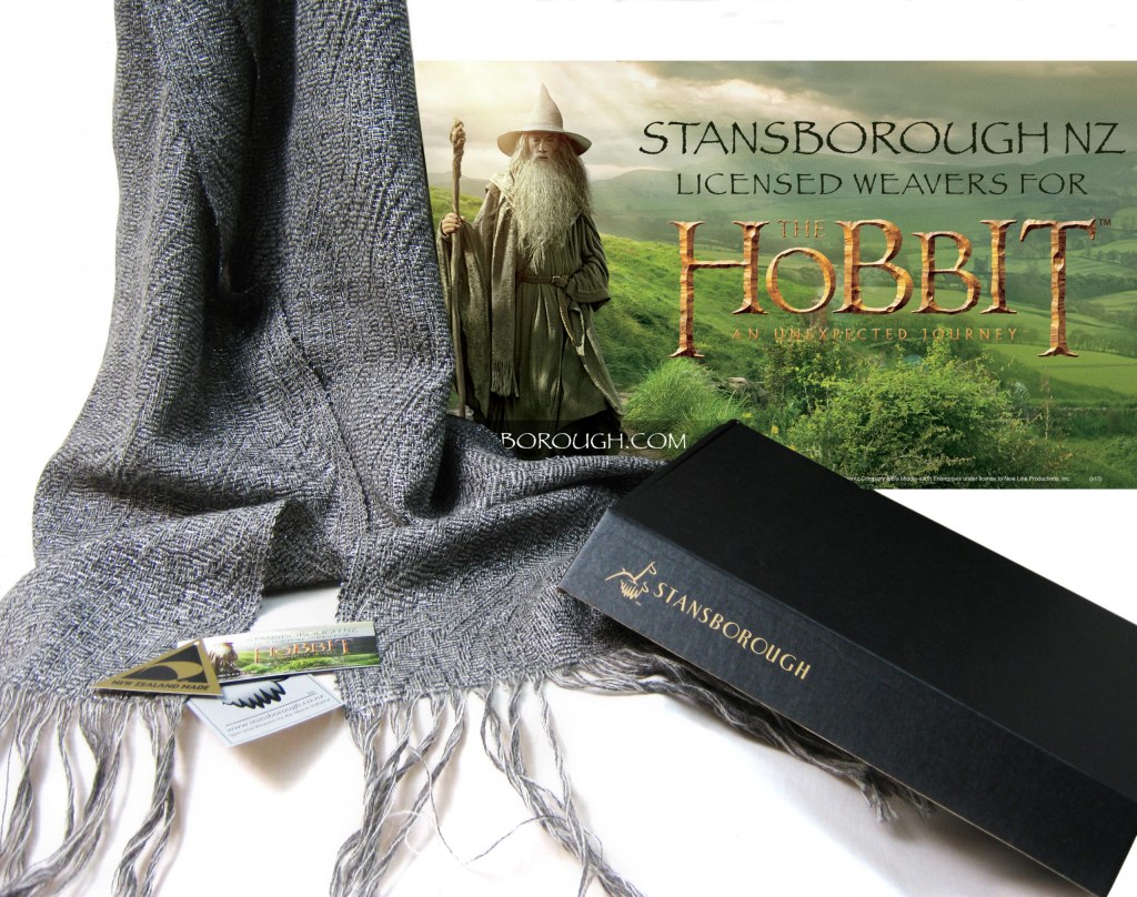 Picture of: Hobbit Package – Gandalf Scarf, Gloves and Gandalf Mask – Special
