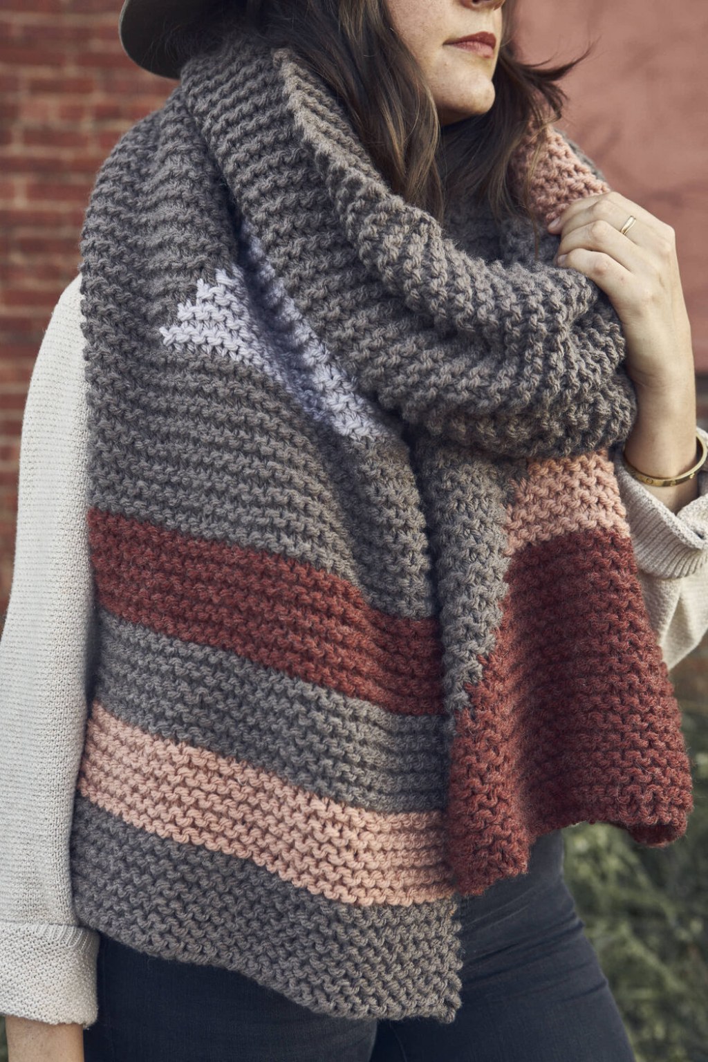 Picture of: Hue + Me: Level Up Blanket Scarf FREE Knitting Pattern — Two of Wands