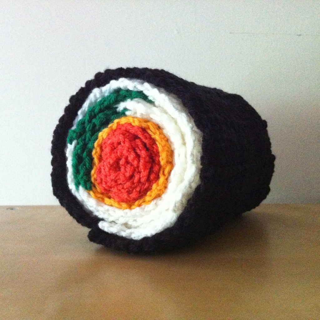 Picture of: Malon’s Craft Blog: DIY – Crochet Salmon Sushi Roll-Up Scarf
