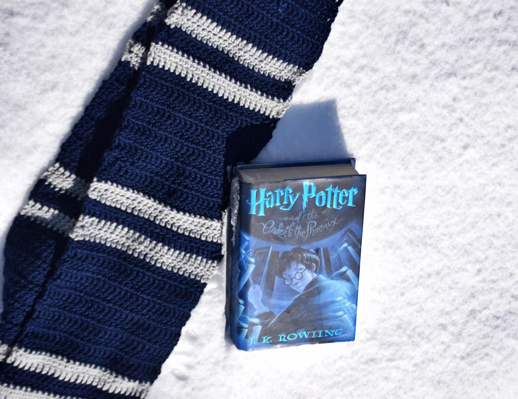 Picture of: Ravenclaw Scarf Pattern – Blessed and a Mess