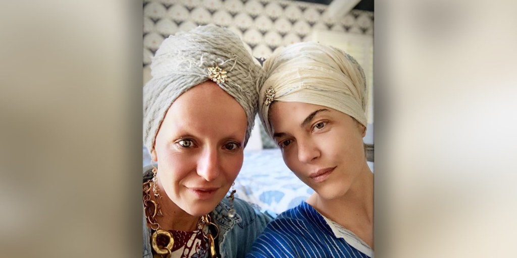 Picture of: Selma Blair responds to cultural appropriation accusations after